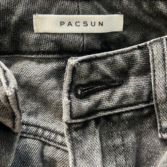 Pacsun Faded Black Ripped Mom Jeans - Picture 3 of 4
